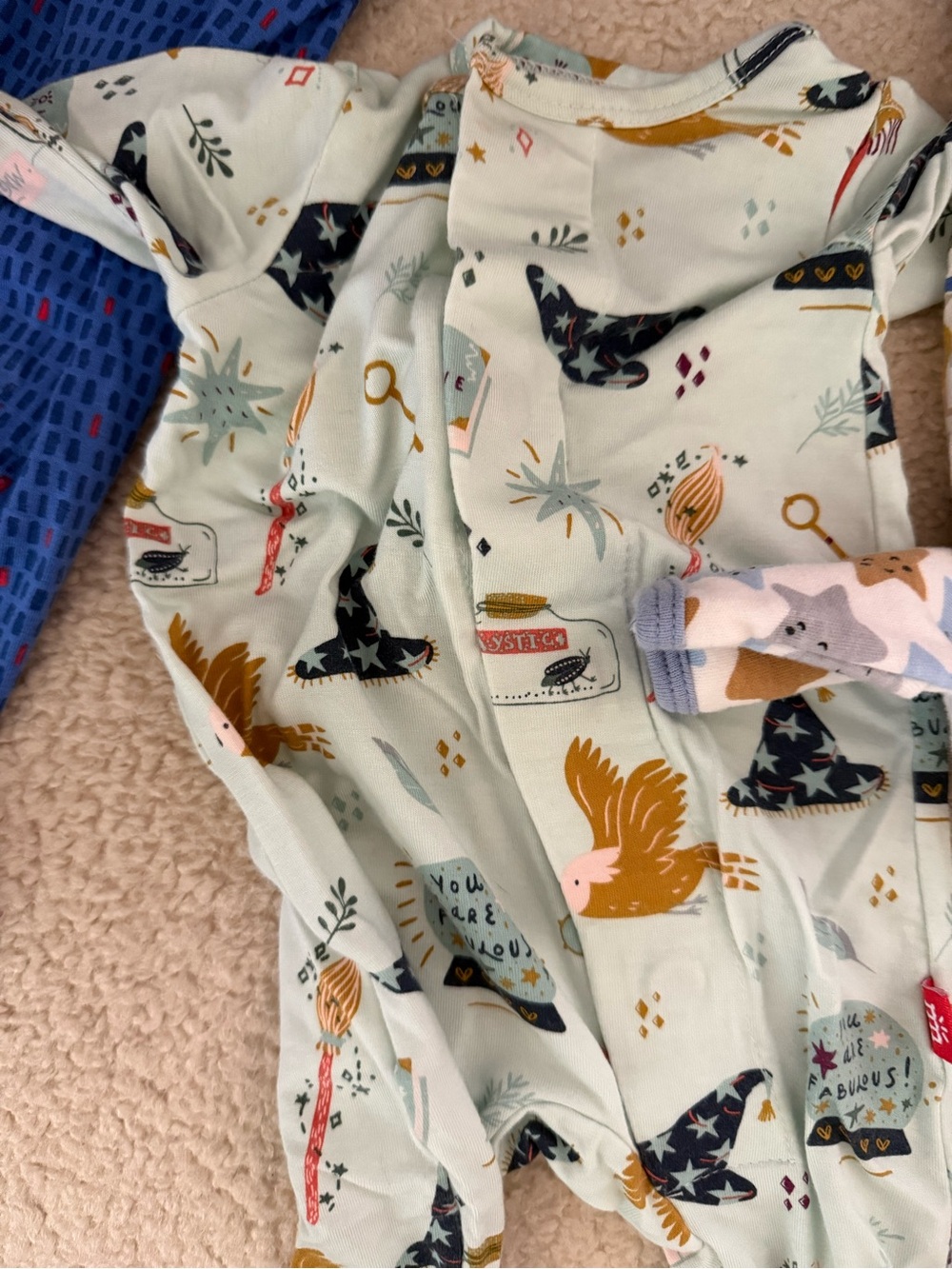 Magnetic Me Kids One-Piece Preemie Sleepers - Picture 3 of 6